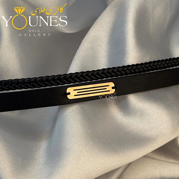 تصویر دوم دستبند طلا مردانه چرم گیس بافت مشکی مات